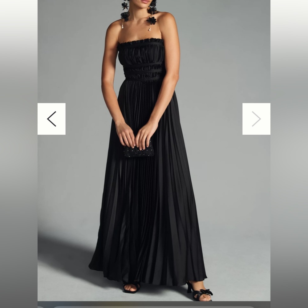 NWOT Hutch Strapless Pleated Maxi Dress Size 12 (Black)